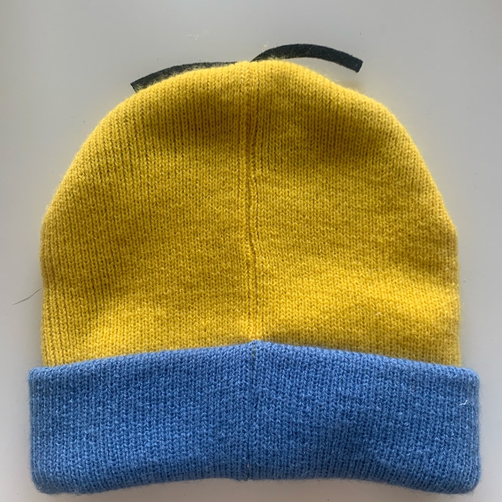 Hat - Picture 3 of 4